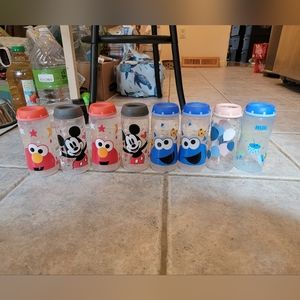 Nuk sippy cups (8 total)